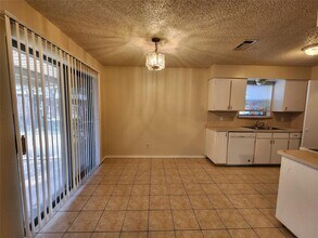 2014-2016 W Sanford St in Arlington, TX - Building Photo - Building Photo