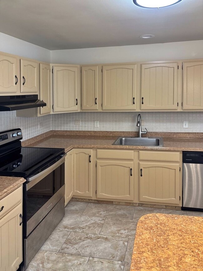 442 S 18th St in Allentown, PA - Building Photo - Building Photo