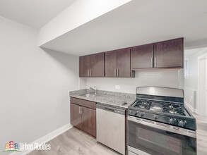 4447 N Wolcott Ave, Unit M09B in Chicago, IL - Building Photo - Building Photo