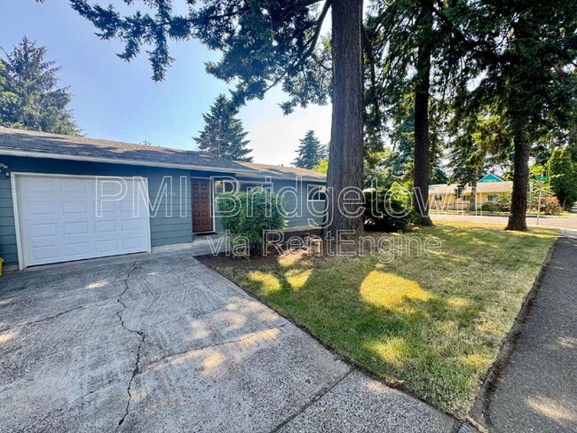 5706 SE Harold St in Portland, OR - Building Photo - Building Photo
