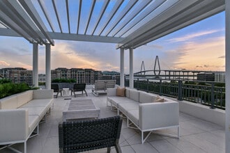 Legacy Patriots Point Apartments in Mount Pleasant, SC - Foto de edificio - Building Photo