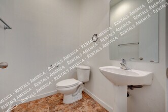 165 Toasted Almond Ave in North Las Vegas, NV - Building Photo - Building Photo
