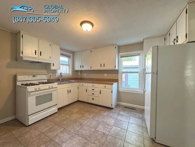 property at 428 W Williams St