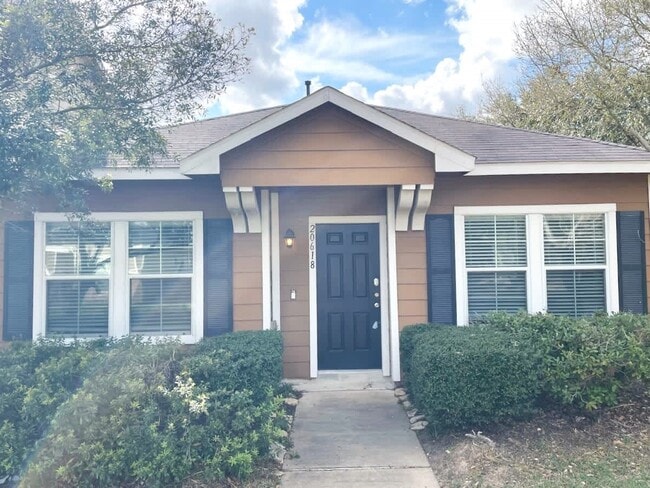 property at 20618 Sycamore Crest Ln