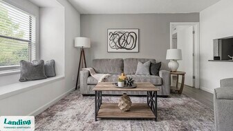 2030 Northcliffe Dr in Winston-Salem, NC - Building Photo