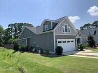 432 Yucca Ln in Wilmington, NC - Foto de edificio - Building Photo