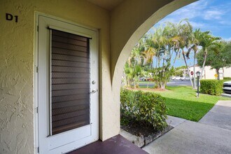 3492 La Mar Ct in Greenacres, FL - Building Photo - Building Photo