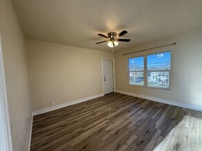 5410 Burton Ln in Corpus Christi, TX - Building Photo - Building Photo