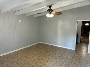 6407 Terry Parker Dr N in Jacksonville, FL - Building Photo - Building Photo