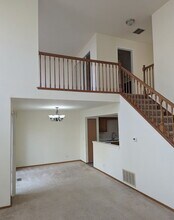 119 Thistle Ct in Schaumburg, IL - Building Photo - Building Photo