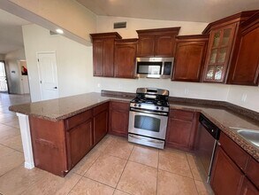 14200 Poets Rock Ln in El Paso, TX - Building Photo - Building Photo