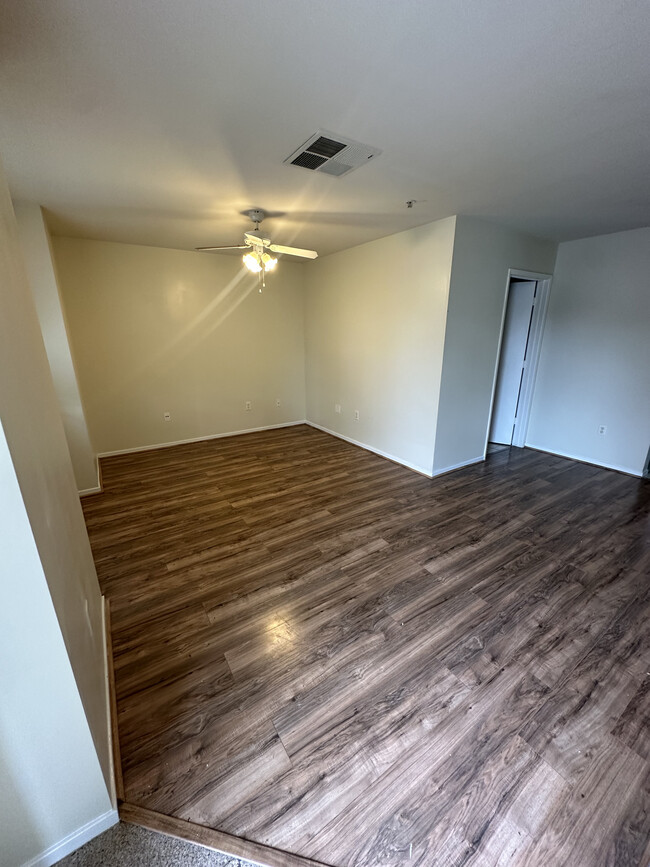 600 Hosking Ave, Unit A in Bakersfield, CA - Building Photo - Building Photo