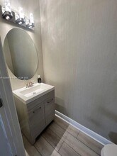 6010 Red Plum Ct in Tamarac, FL - Building Photo - Building Photo