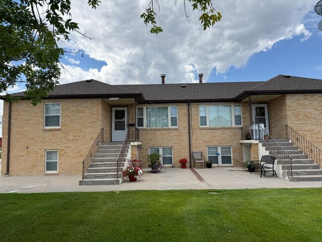 property at 2816-2816 Ave I