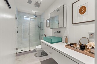 1230 Horn Ave, Unit 101 in West Hollywood, CA - Building Photo - Building Photo