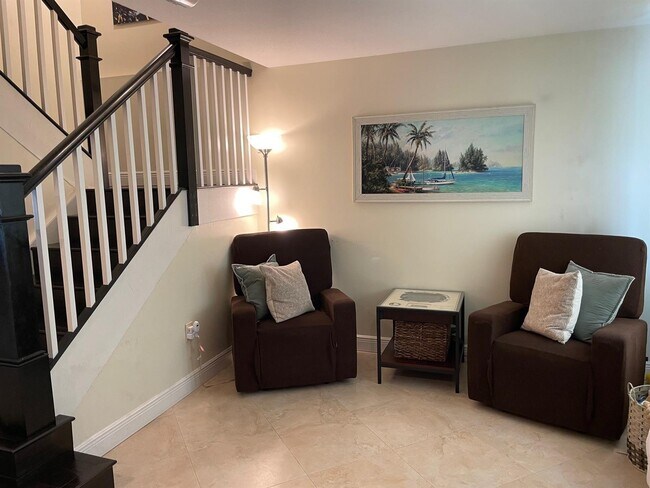 4670 NW 113th Ave in Sunrise, FL - Building Photo - Building Photo