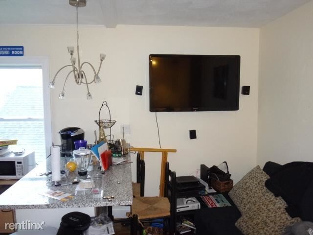 128 Hillside St-Unit -# 2 in Boston, MA - Building Photo - Building Photo