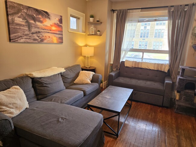 property at 184 Broadway Av