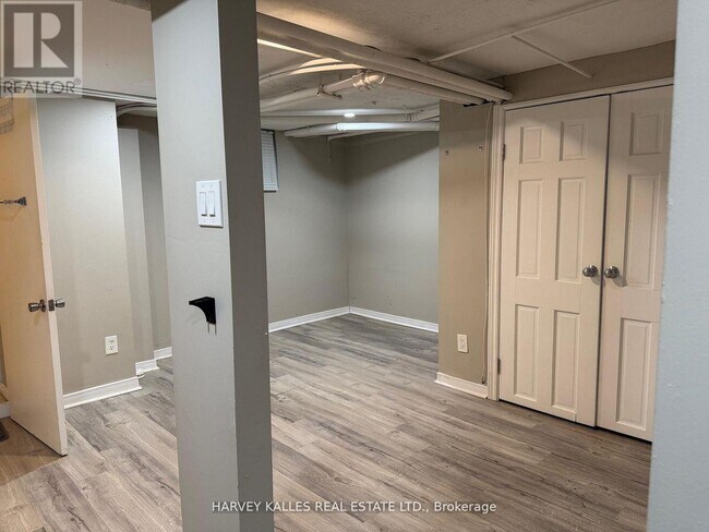 473 Whitmore Ave in Toronto, ON - Building Photo - Building Photo