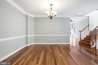 6411 Velliety Ln in West Springfield, VA - Building Photo - Building Photo