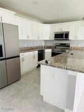 4727 21st St SW in Lehigh Acres, FL - Building Photo - Building Photo