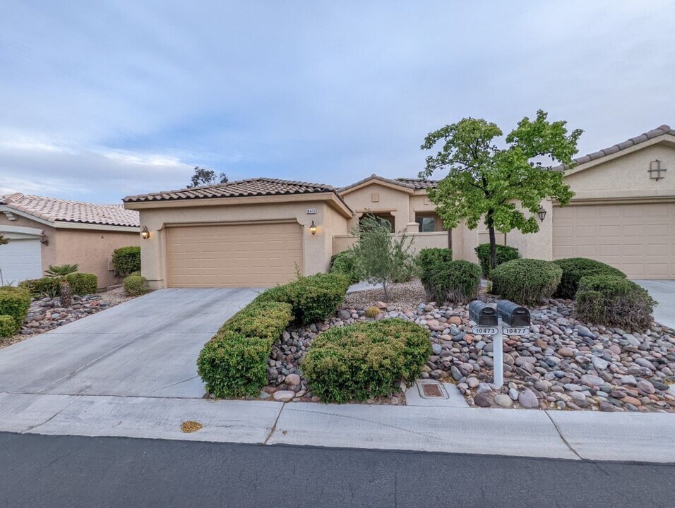 10473 Premia Pl in Las Vegas, NV - Building Photo