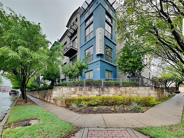 4414 Cedar Springs Rd in Dallas, TX - Building Photo
