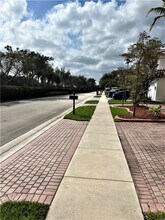 17989 SW 54th St in Miramar, FL - Building Photo - Building Photo