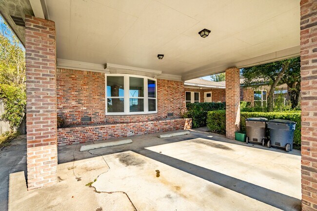 4304 SW Loop 820-Unit -4306 in Fort Worth, TX - Building Photo - Building Photo