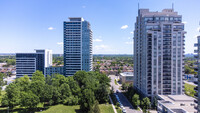 Legacy Park at Thornhill Centre in Vaughan, ON - Building Photo - Building Photo