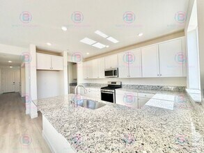 6927 Snowdon Razor St in Sparks, NV - Building Photo - Building Photo