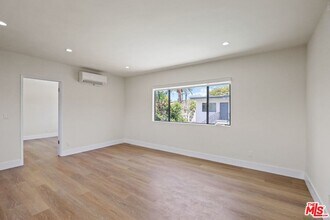 2001 Penmar Ave in Los Angeles, CA - Building Photo - Building Photo