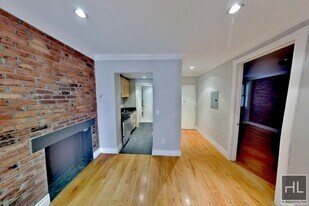 Avenue B, Unit 03E in New York, NY - Building Photo