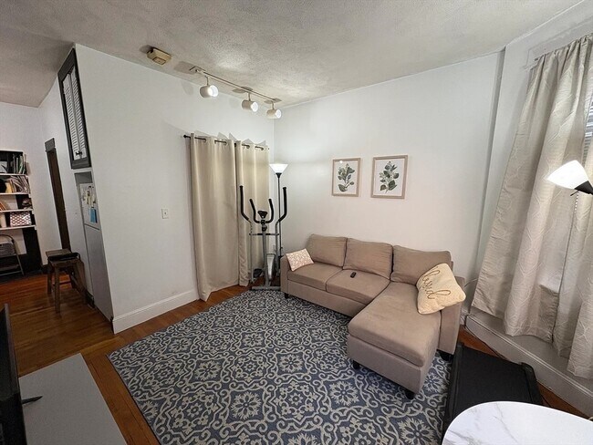 111 Jersey St in Boston, MA - Building Photo - Building Photo