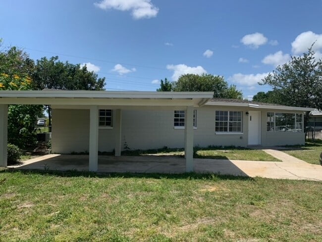 2831 Eau Gallie Blvd in Melbourne, FL - Building Photo - Building Photo
