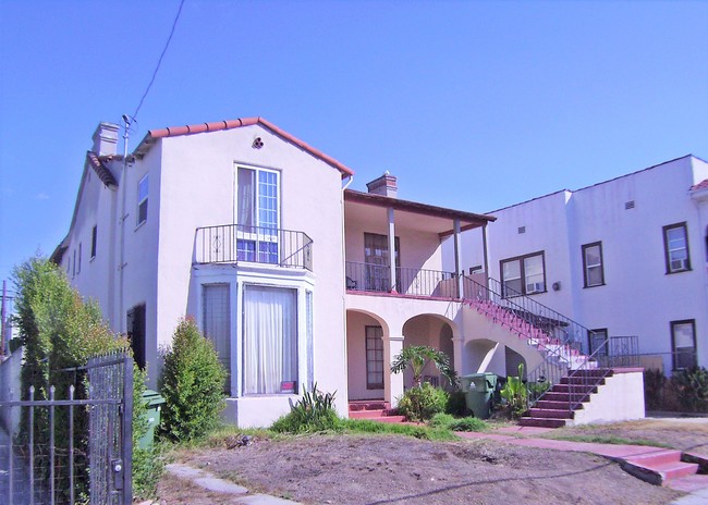 1361 W 35th St in Los Angeles, CA - Building Photo - Building Photo