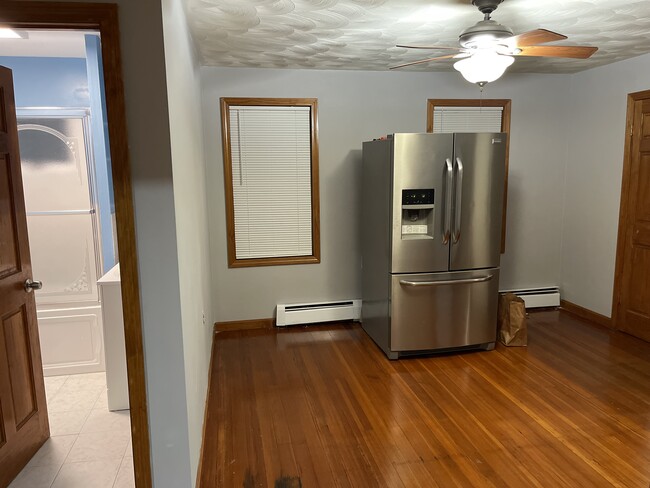 105 School St, Unit 1
