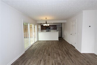 5577 Clover Rise Ln in Norcross, GA - Building Photo - Building Photo