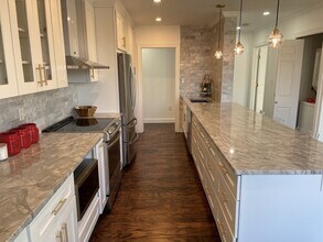 73 Chelsea St in Boston, MA - Building Photo - Building Photo