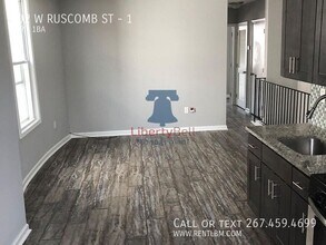 302 W Ruscomb St in Philadelphia, PA - Foto de edificio - Building Photo