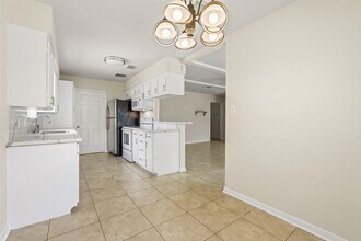 12607 Dakar Dr in Houston, TX - Building Photo - Building Photo