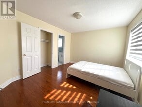 37 Cartmel Dr in Markham, ON - Building Photo - Building Photo