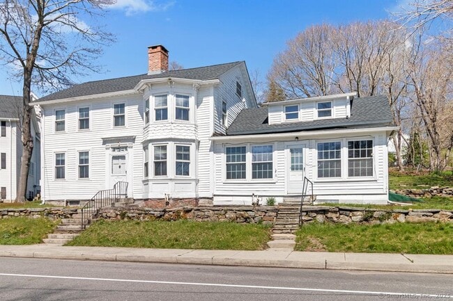 property at 9 Essex Rd