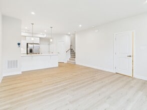 8029 Lake Laurel Ln in Glen Allen, VA - Building Photo - Building Photo