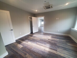 58 Tolman St, Unit 1 in Boston, MA - Building Photo - Building Photo
