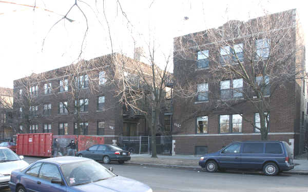 1133 W Grace St in Chicago, IL - Foto de edificio - Building Photo