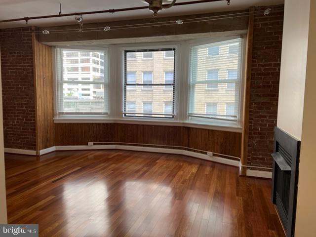 property at 105 S 18th St