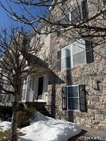 1707 Summer St in Stamford, CT - Building Photo