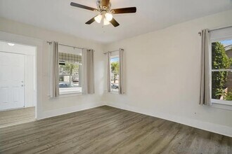 3782 28th St in San Diego, CA - Foto de edificio - Building Photo