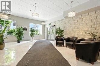 149 Main St W in Hamilton, ON - Building Photo - Building Photo